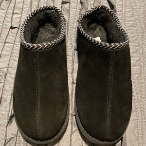 BearPaw Black Suede Loafers